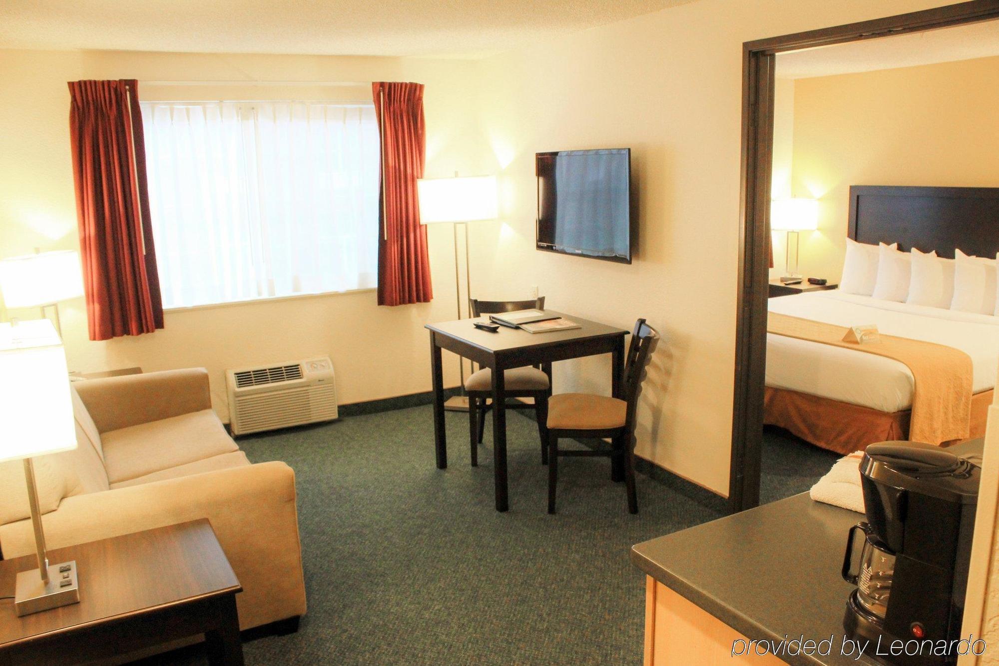Quality Inn & Suites Спрингфийлд Екстериор снимка
