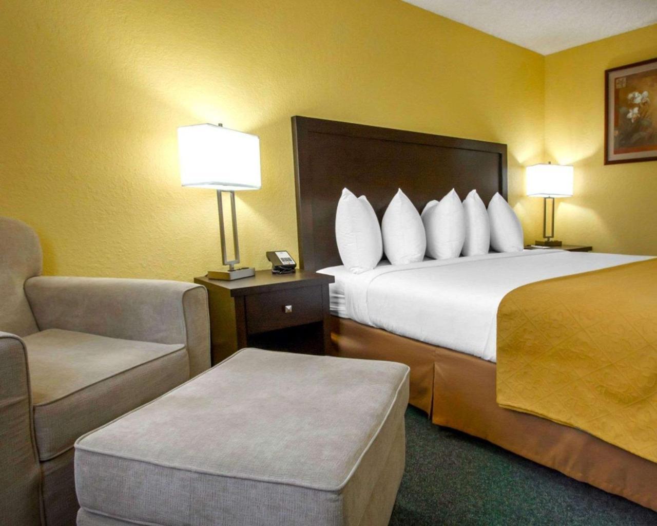 Quality Inn & Suites Спрингфийлд Екстериор снимка