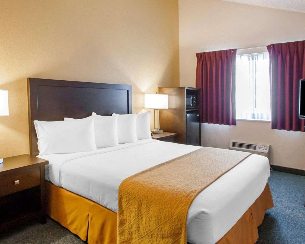 Quality Inn & Suites Спрингфийлд Екстериор снимка
