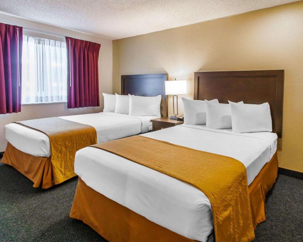 Quality Inn & Suites Спрингфийлд Екстериор снимка
