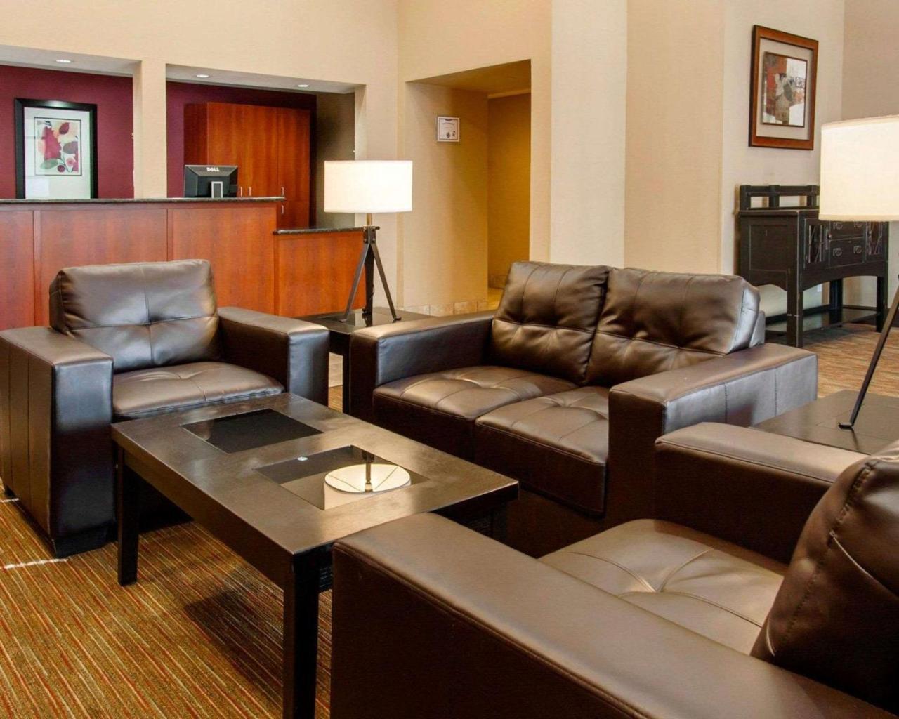 Quality Inn & Suites Спрингфийлд Екстериор снимка