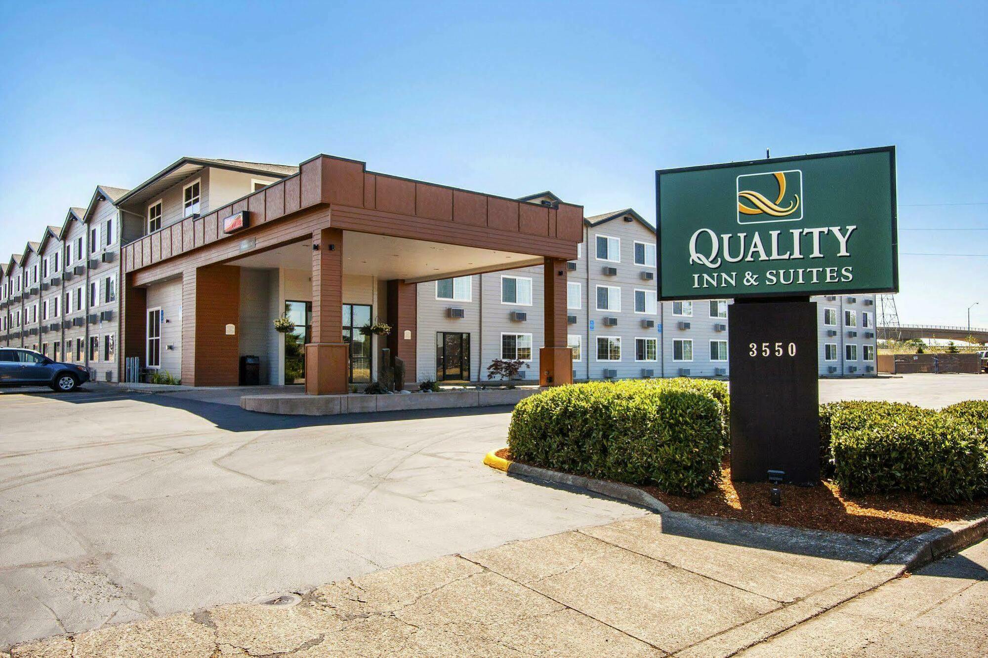 Quality Inn & Suites Спрингфийлд Екстериор снимка