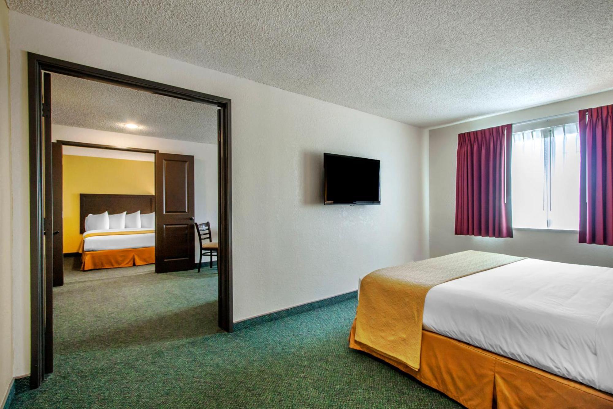 Quality Inn & Suites Спрингфийлд Екстериор снимка